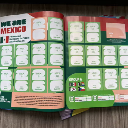 Colección oficial de cromos del Mundial 2026™ Caixa com 50 Pacotes + Álbum Oficial